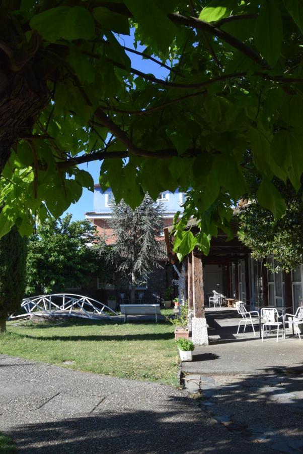 Hotel Las Casitas Del Jardin Tudela de Duero Kültér fotó